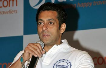 Salman Khan turns globetrotter for his new action flick